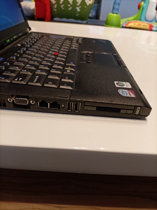 Лаптоп Леново Т 400 перфектен