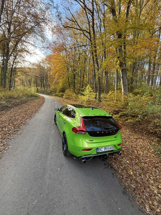 Volvo V40 D2 1.6 D  Personalizat