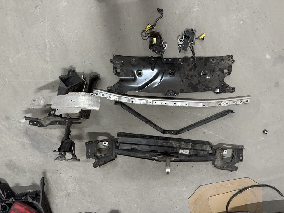 Части от очиларка БМВ Г30 BMW G30!