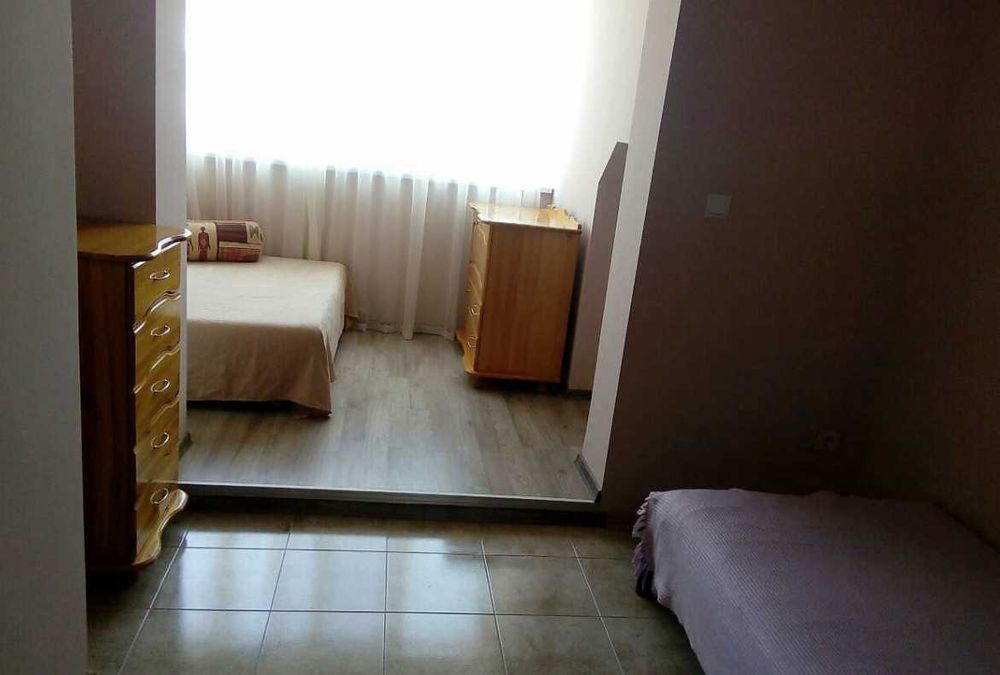 Дава се под наем Двустаен апартамент в Бургас, Център - 54 кв.м за 94.35 € - Снимка #4