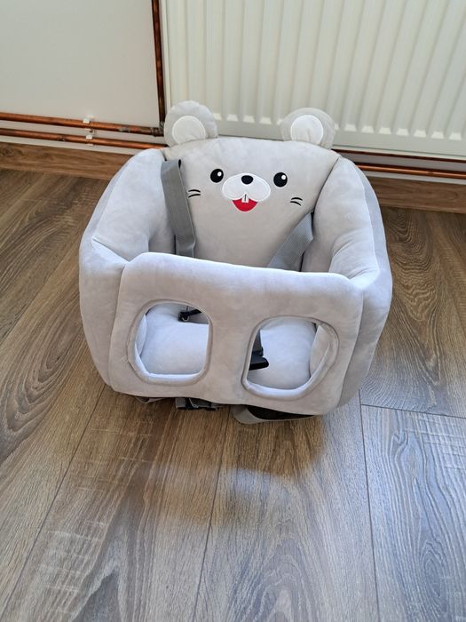 Leagăn pentru bebeluși