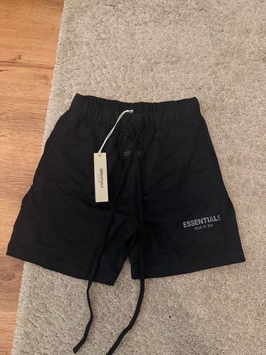 Bermude Essentials