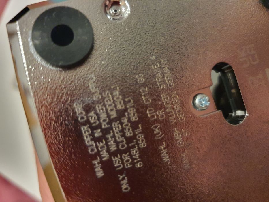 Stand incarcare Wahl Senior, Magic Clip, Wahl Legend etc.