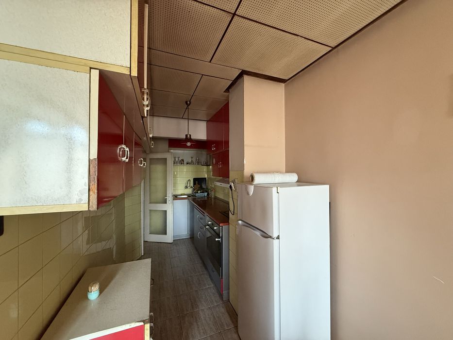 Дава се под наем Тристаен апартамент в Варна, Център - 87 кв.м за 250000 € - Снимка #3