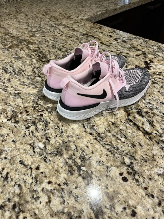 NIKE Маратонки 40,5 размер