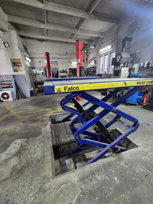 De vânzare elevatoare