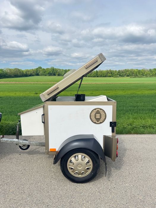 Remorca transport caini in mai multe variante