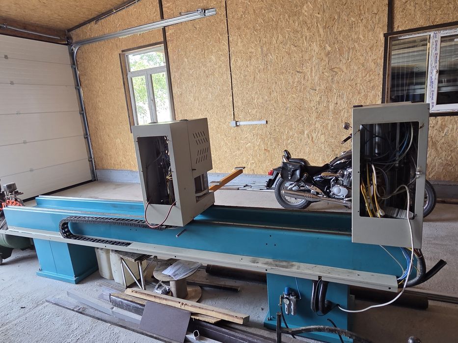 Utilaj lipit PVC   la 2 capete Yilmaz Dk 502