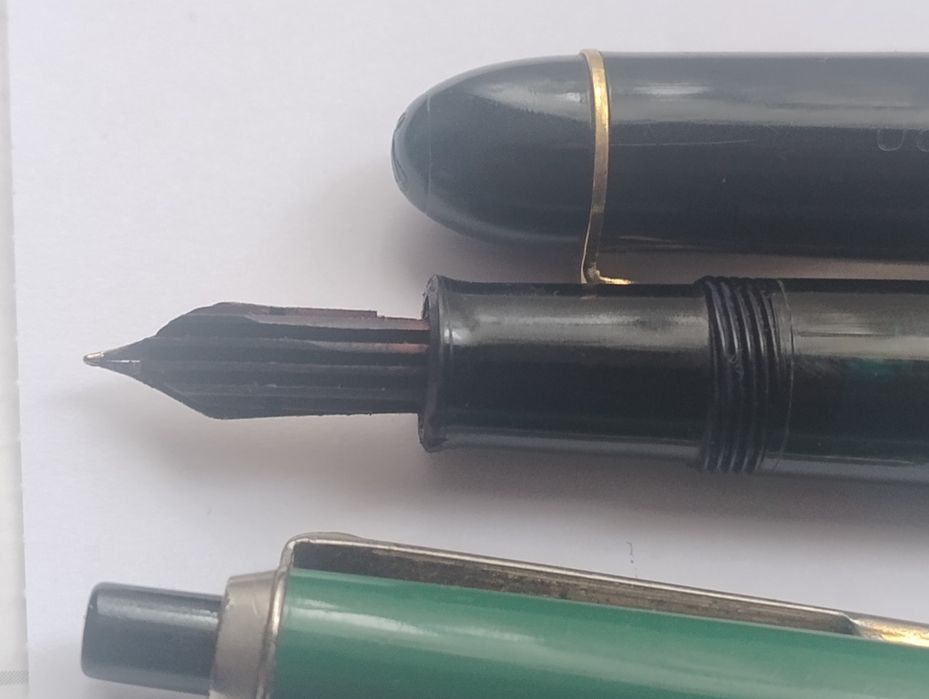 Stilou și pix Pelikan