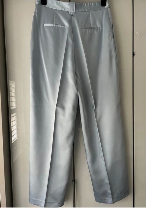 Pantaloni satinati Zara, noi, mărimea S