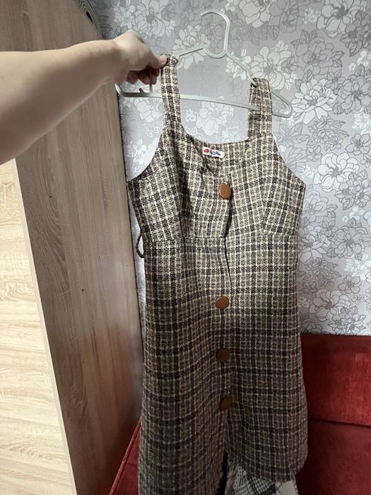 продаются платья