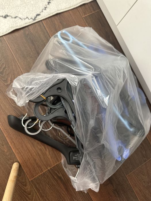 Вешалки для одежды