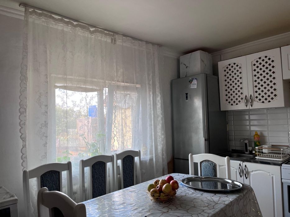 Продам дом с бизнесом.