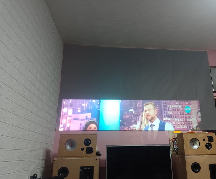 Проектор лед с дистанционно