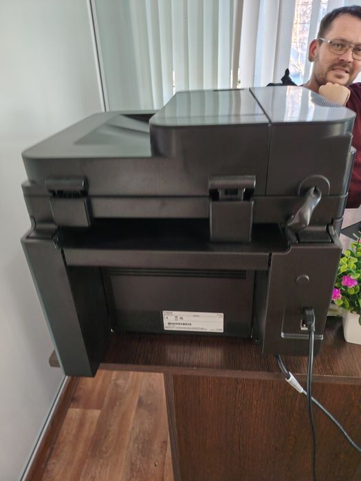 МФУ  Canon MF 275 dw