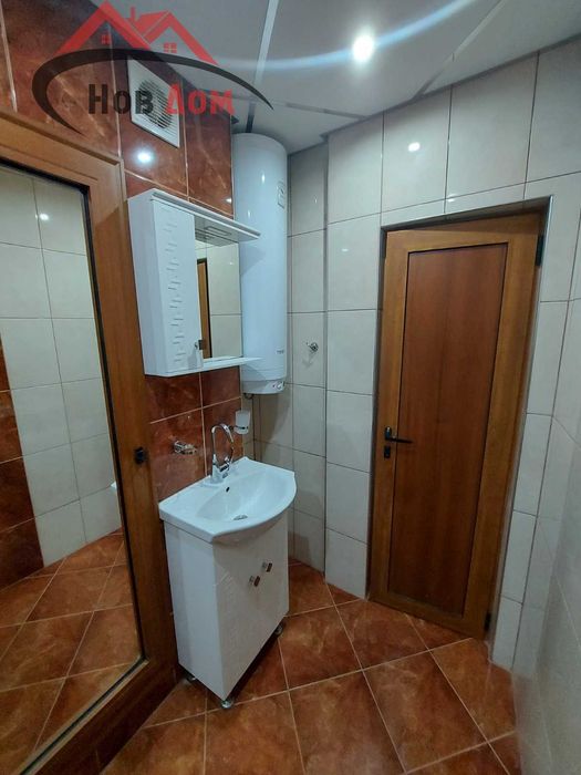 Дава се под наем Тристаен апартамент в Велико Търново, Бузлуджа - 100 кв.м за 331.5 € - Снимка #2