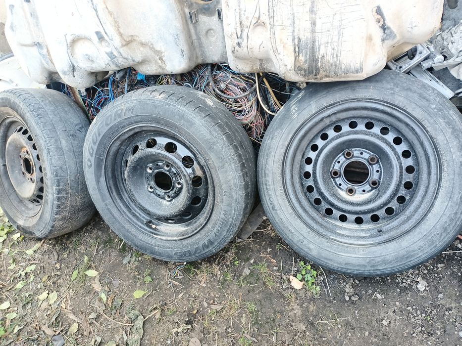 Диски колеса БМВ 3-5 серии