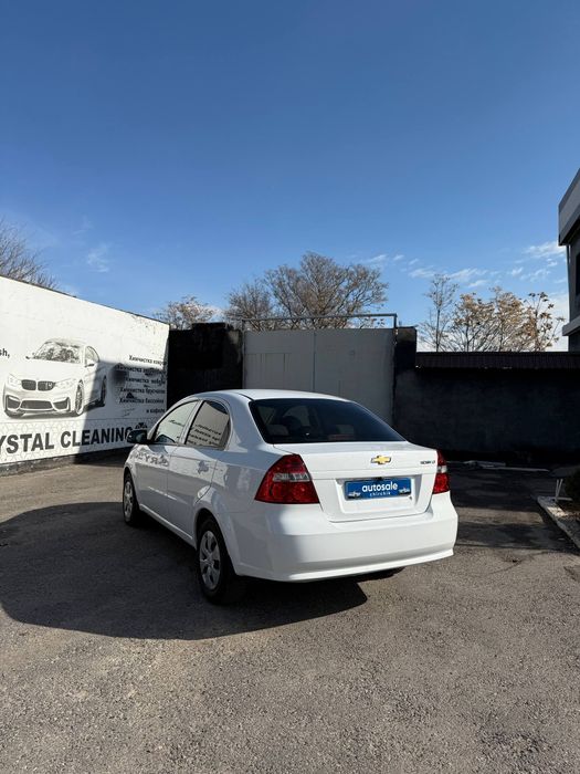 Nexia 3/2 позиция сотилади