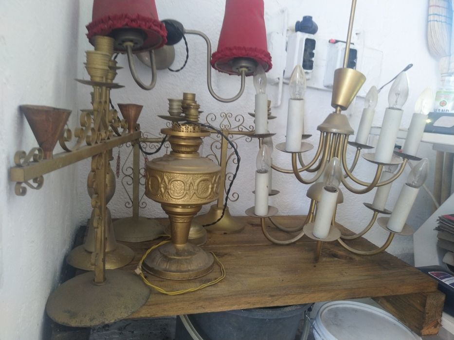 Лампи ръчна изработка на ток и свещници