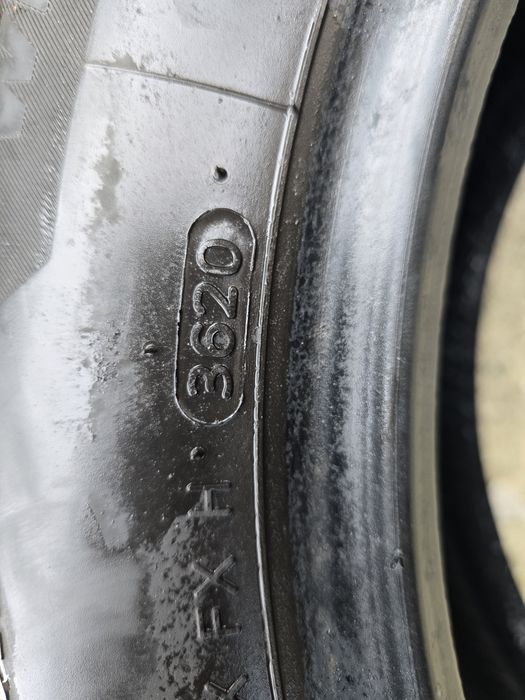 Anvelope 205/60 R16 HANKOOK de iarna