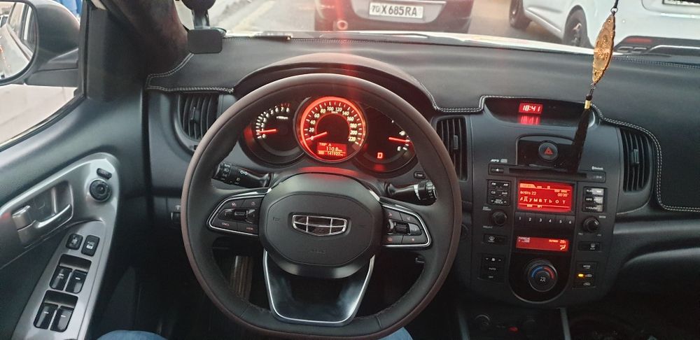 Срочно п2009 Kia Forte for sale родаетсяKia Forte 2009