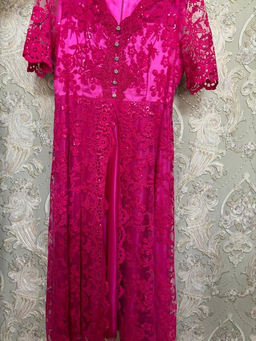 Платье вечернее новое