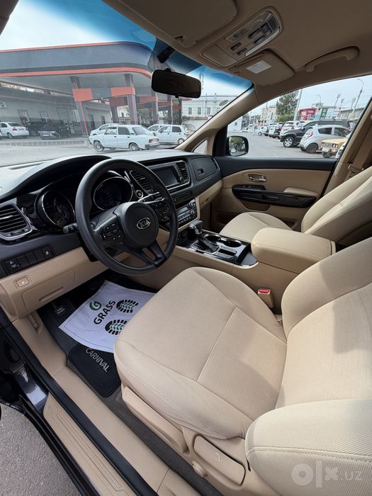 Kia Carnival 2018/19 Benzin