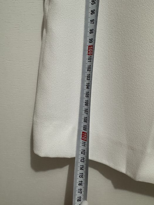 Pantaloni albi loose fit cu talie înaltă Zara mărimea M