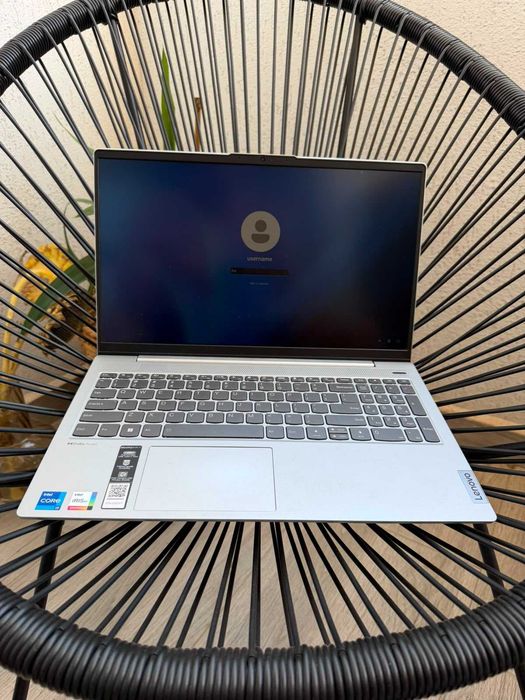 Lenovo IdeaPad 5 15IAL7 – i7-1260P / 16GB RAM / 512GB SSD / Iris Xe