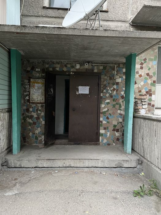 Продается 1 ком. квартира, р-н ДВД (1ая гор. больница)
