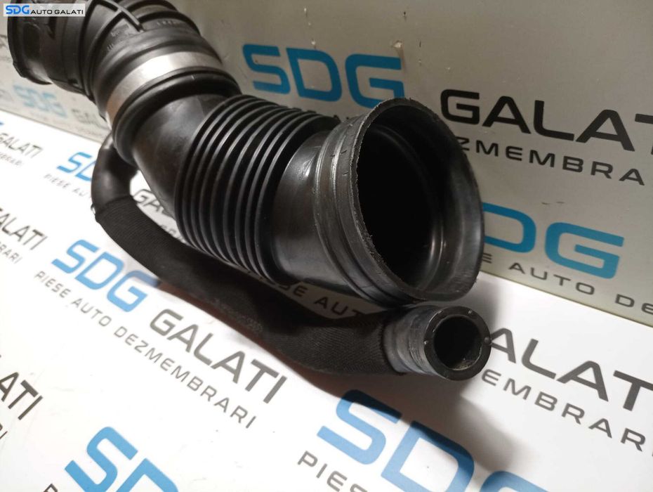 Furtun Conducta Tub Tubulatura Admisie Aer Audi A8 D3 3.0 TDI 2003 - 2010 Cod 4E0145747E 4E0145711 [M6214]