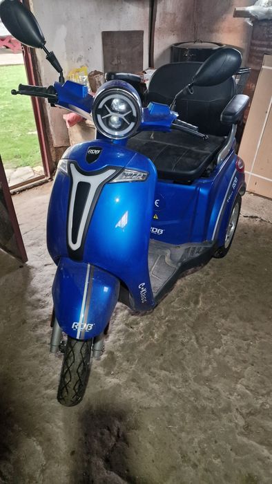 Scuter electric 3 roți C-Klass RDB – autonomie și confort