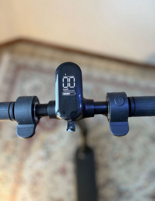 Продам электро-самокат TRIBE BRO BLACK