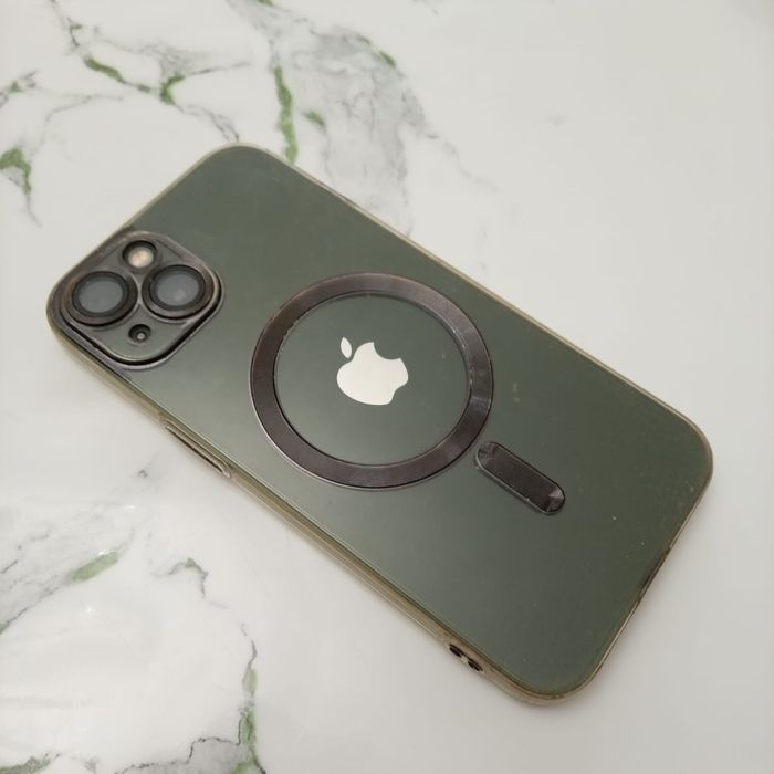 Продам IPHONE 13