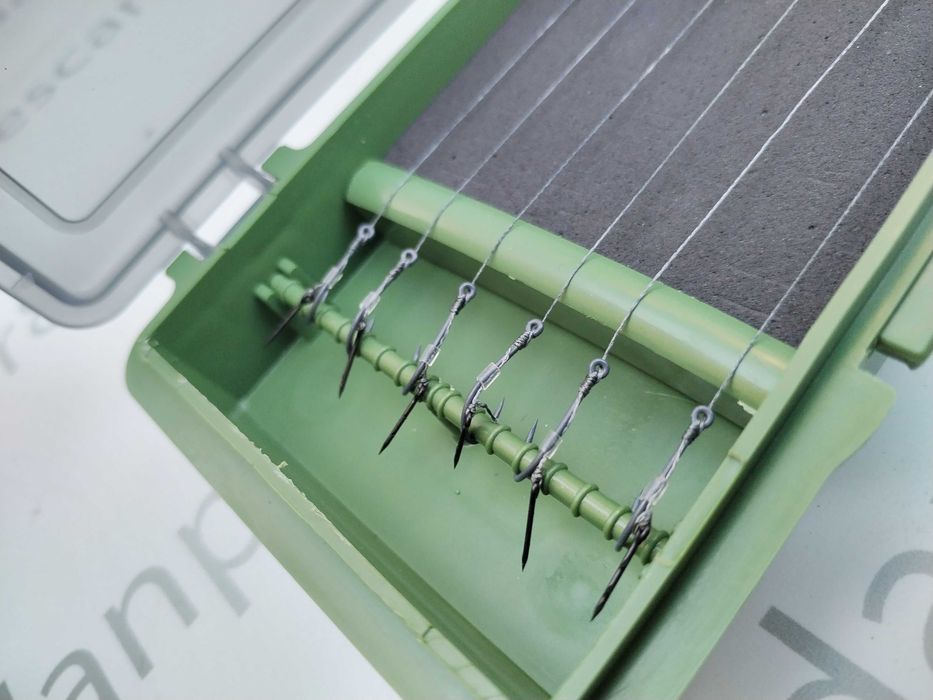 Set 2 Penare echipat cu cate 6 ace legate cu spin pentru method feeder