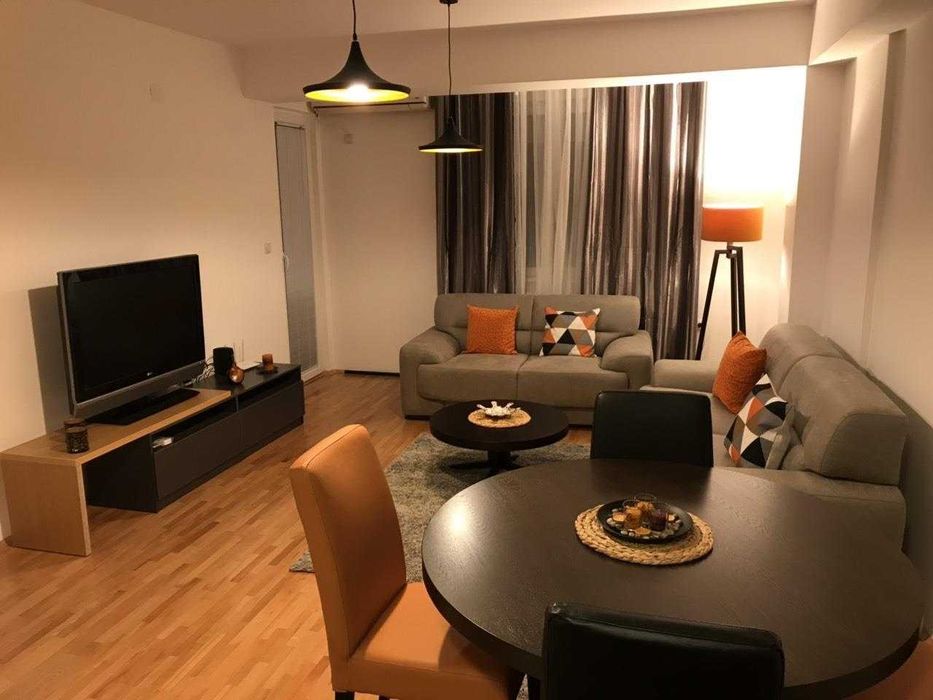 Дава се под наем Двустаен апартамент в Бургас, Изгрев - 58 кв.м за 204 € - Снимка #2