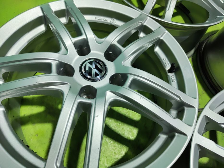 17 5x112 Vw Passat Touran Caddy Golf Skoda 5х112