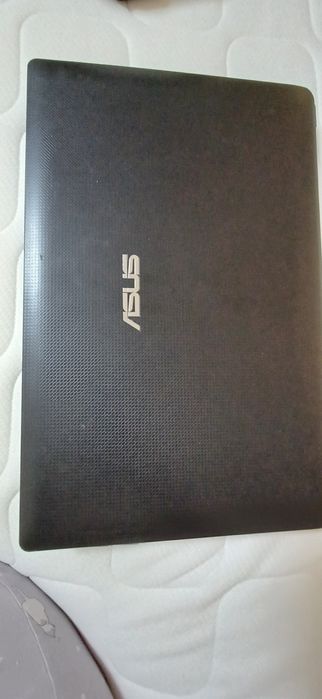 Лаптоп за части,