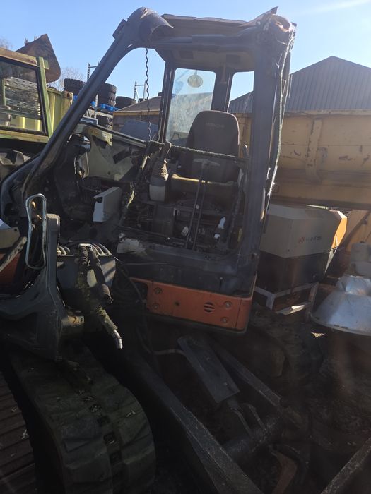 Piese hitachi zx60usb,dezmembrez hitachi zx60 usb,excavator hitachi 6t