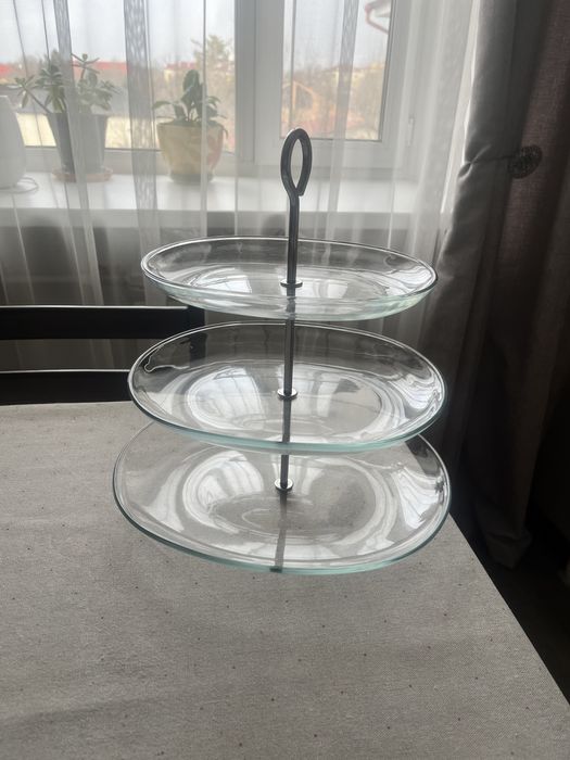 Продаётся этажерка