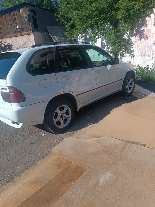 Продам BMW X5 2003