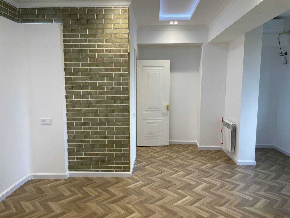 Продается 3х Комнатная квартира  ЦУМ Туркменское посольство Центр