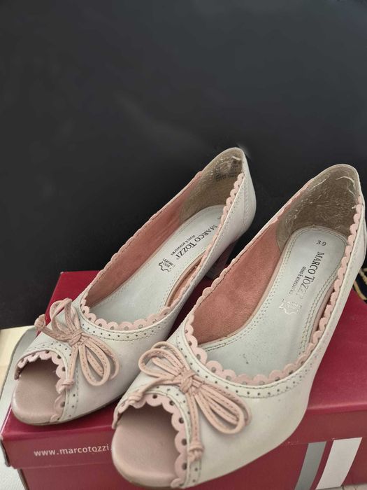 Pantofi Marco Tozzi din piele naturala
