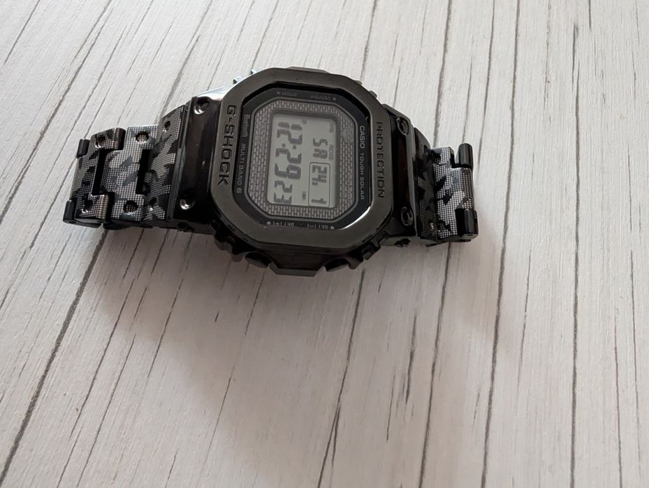 G shock GMW B5000 editie aniversara