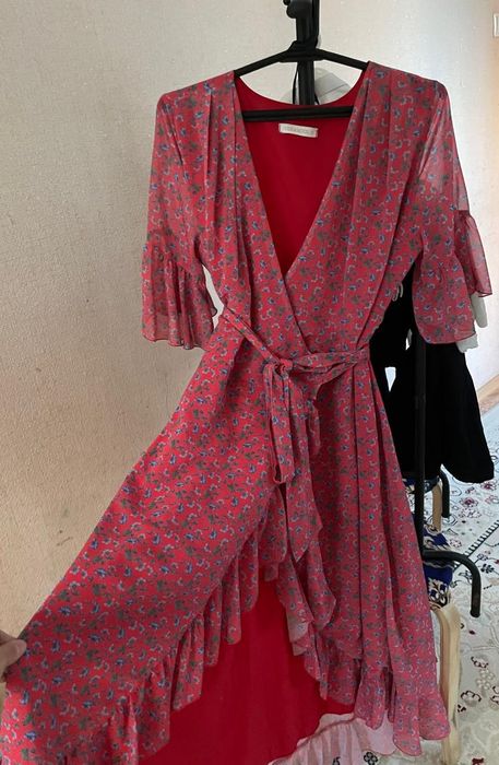 Продам красивое летнее платье