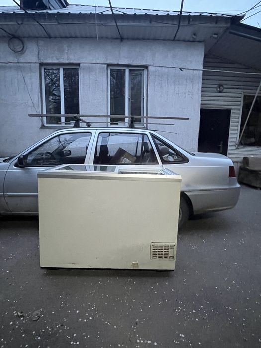 Продам морозильник