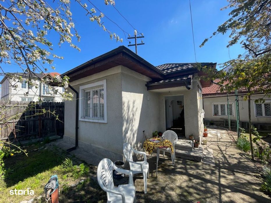 Casa parter bilaterala cu teren de 401mp si toate utilitatile in Catar