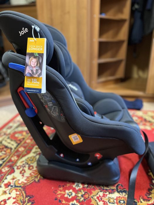 Автокресло Joie новое