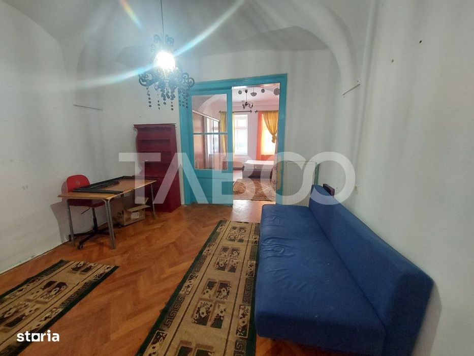 Apartament de vanzare 2 camere 68 mpu pivnita in Sibiu Centrul Istoric — fotografia 3