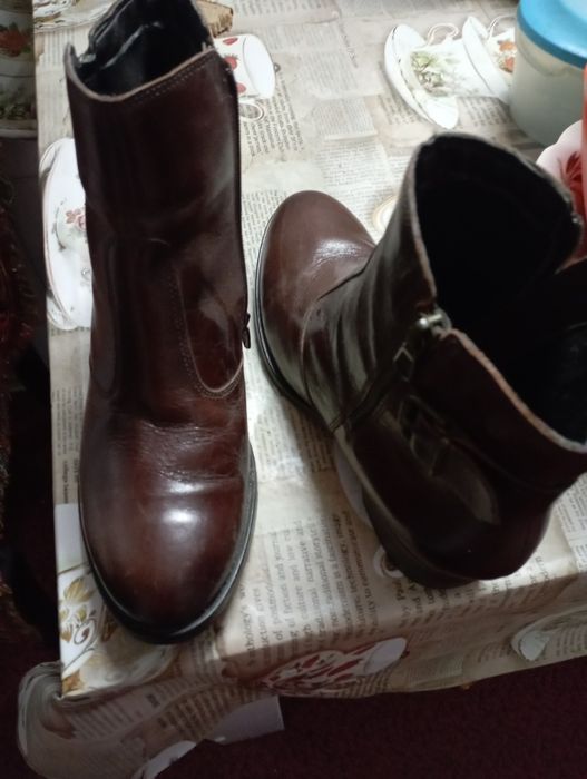 Cizme din piele dama  purtate de doua ori